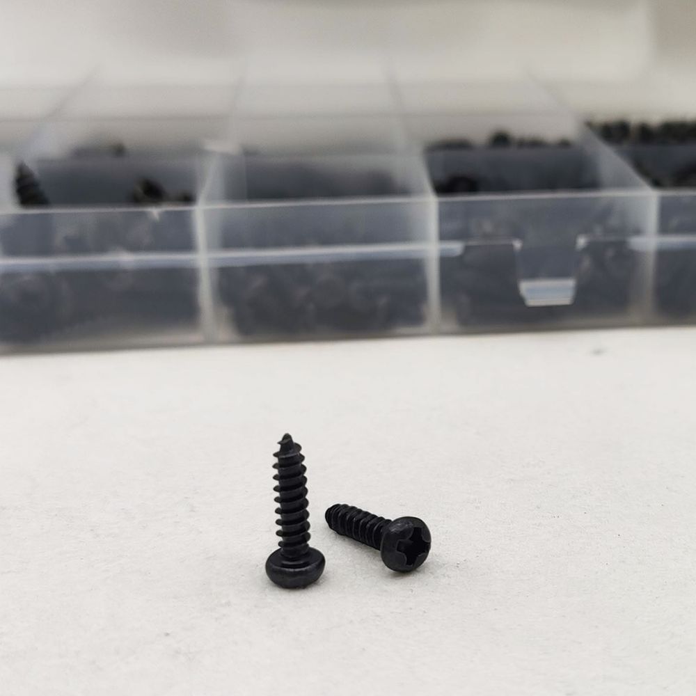 Electronics Repair Hobby - Sekrup Baja Karbon Hitam dengan Kepala